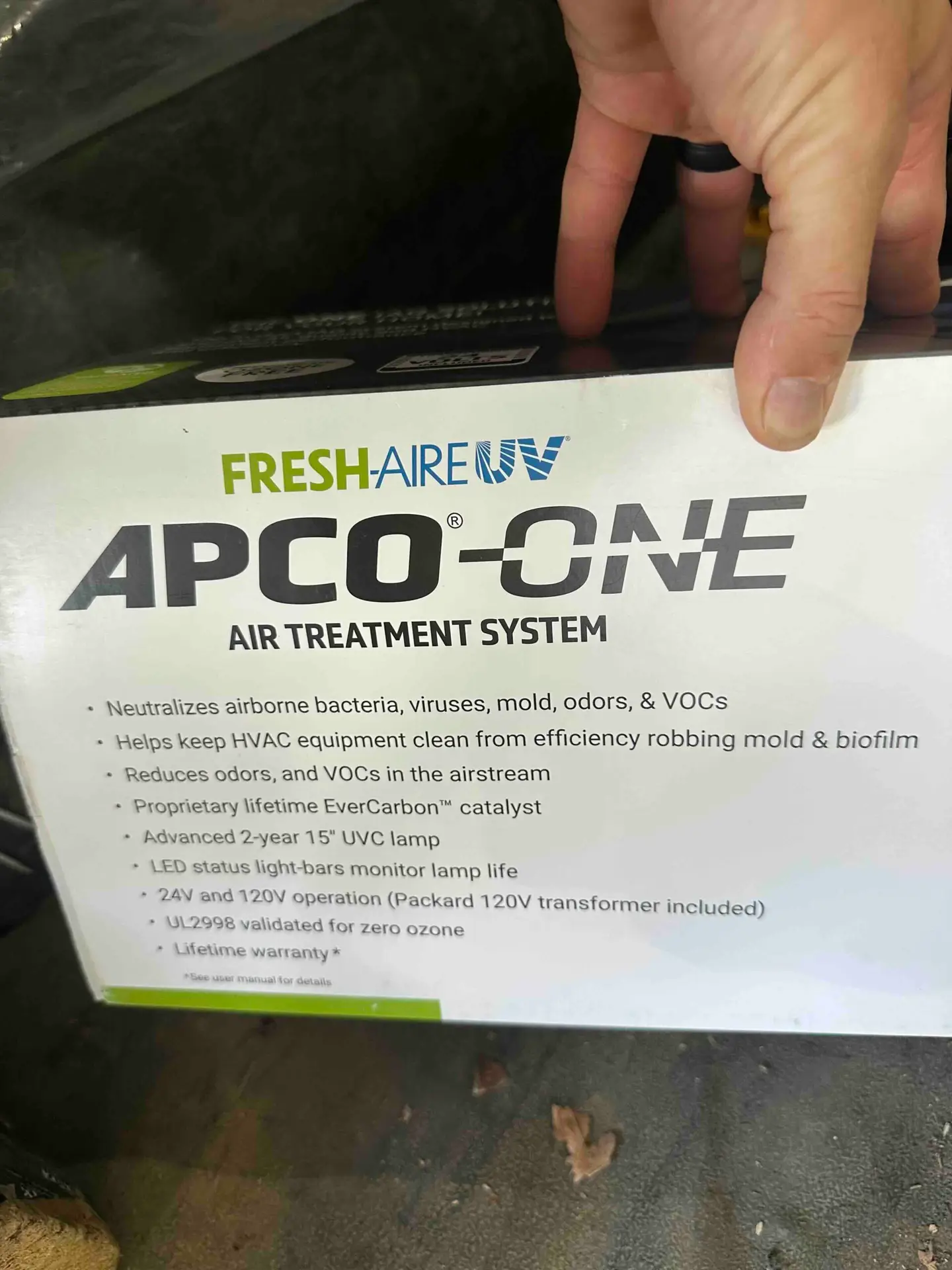 UV light for the HVAC bacteria elimination